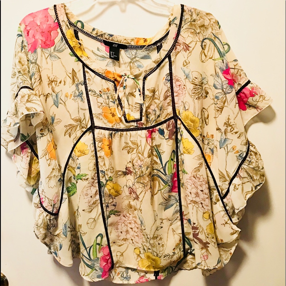 Feminine Flowy Floral Top